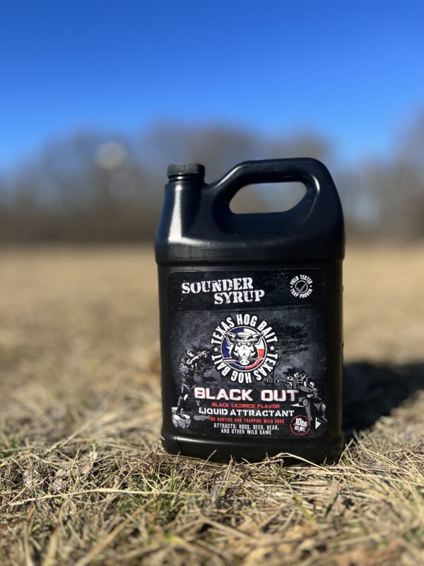2 Black Out Liquid Attractant Bottles - Image 7